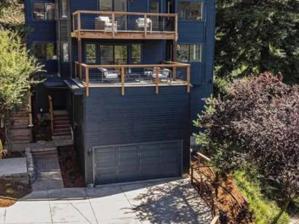 6496 Oakwood Dr, Oakland, CA 94611