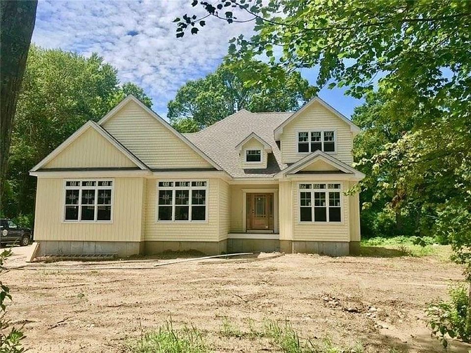 1st image of 548 Glen Hill Dr N