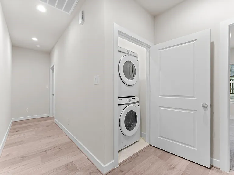 5905 Haring Ln — Photo 14