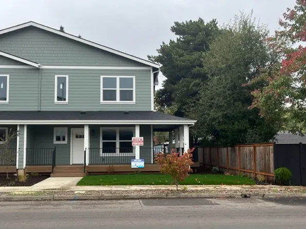 310 S River St, Newberg, OR 97132