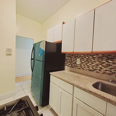 Rented by New York Residence | media 43