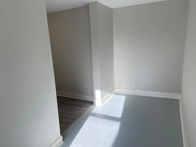 227 Warren St #2 — Photo 10