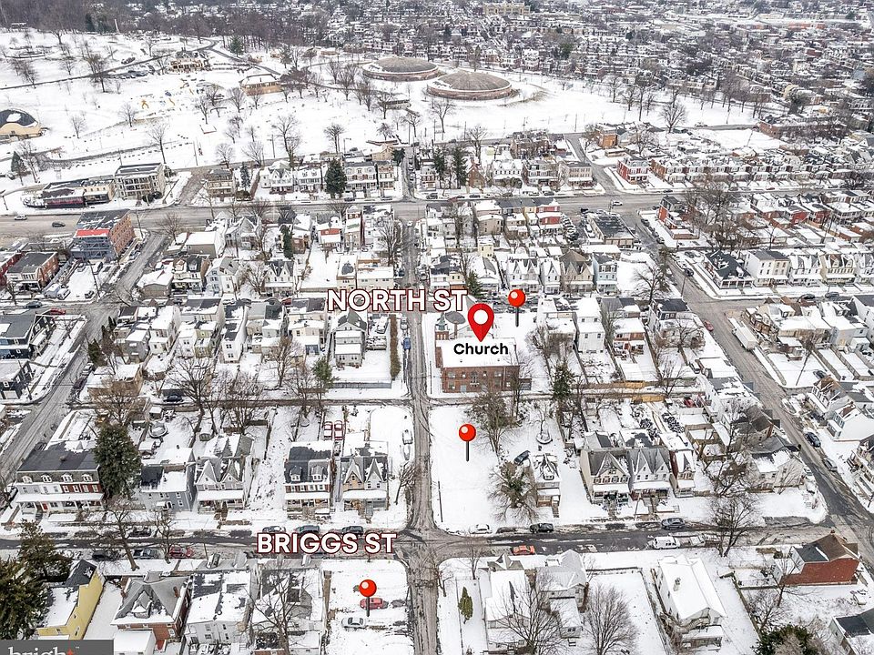 2nd image of 1921 Briggs St