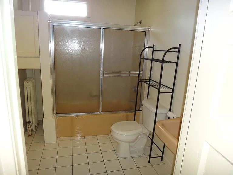 52 Revell Ave #1 — Photo 25