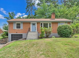 4508 Summit Dr NW, Roanoke, VA 24017