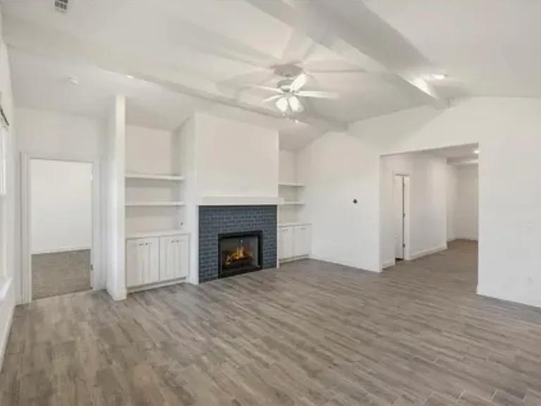 550 Piper Ln — Photo 11