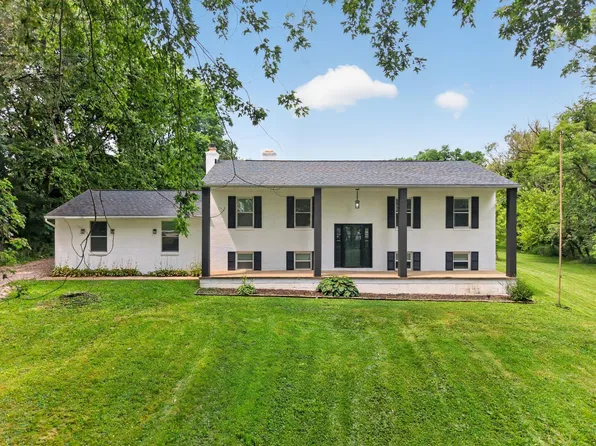 4833 Columbus Rd, Centerburg, OH 43011