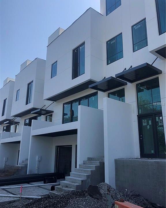 1st image of 2801 Bayshore Blvd #3