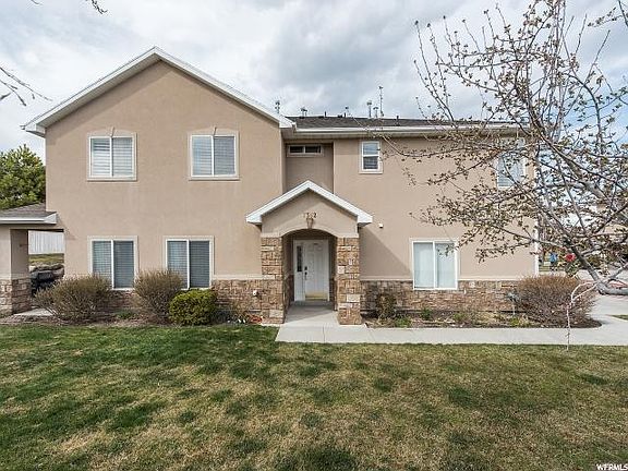 2nd image of 7392 S Geralee Ln