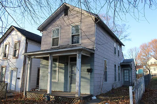 716 Seneca St Photo 1
