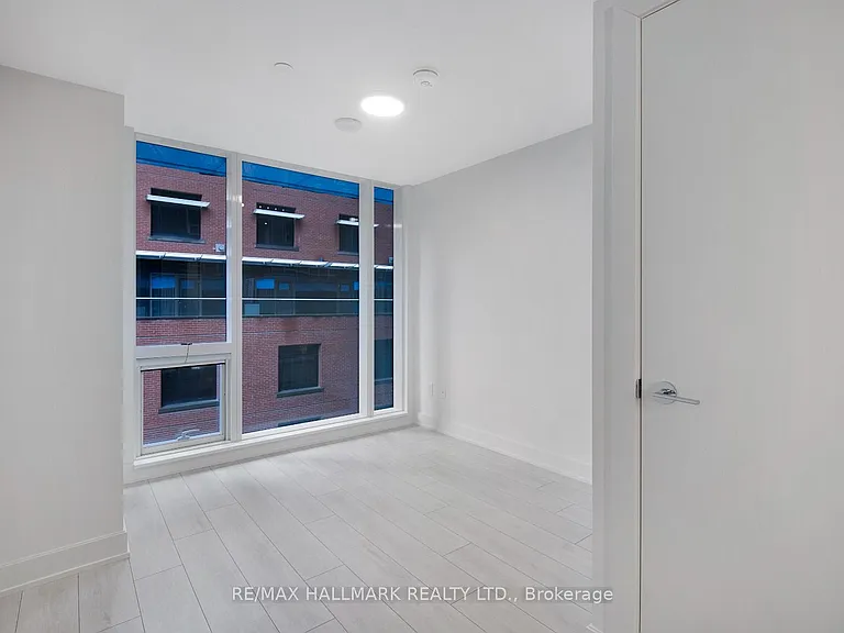 15 Mercer St #513 — Photo 14
