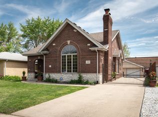 8507 S 77th Ct, Bridgeview, IL 60455