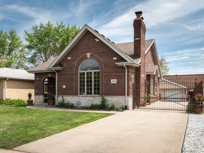 8507 S 77th Ct, Bridgeview, IL, 60455