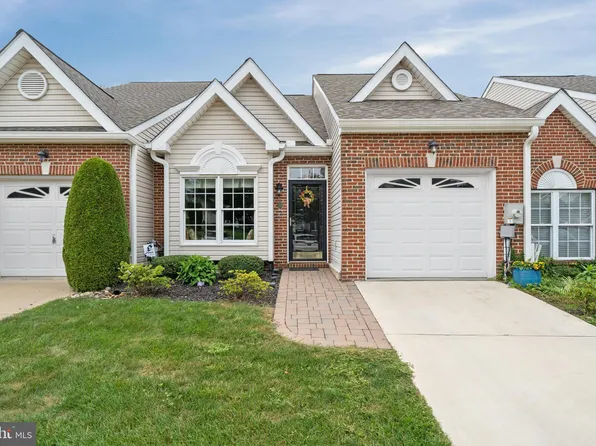 319 Shannonbridge Dr, Hockessin, DE 19707