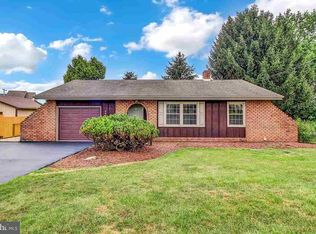 3406 Cardinal Ln, Dover, PA 17315