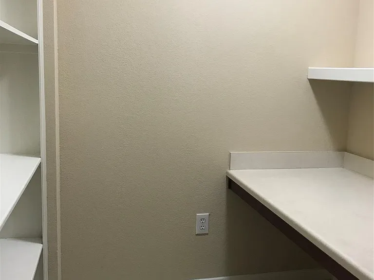 7575 Kirby Dr #2403 — Photo 11