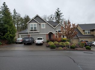 5208 Fairway St, Newberg, OR 97132