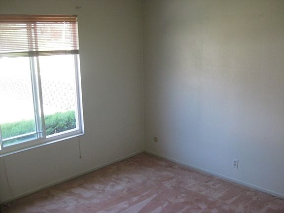 5th image of 2712 Cortez Ct