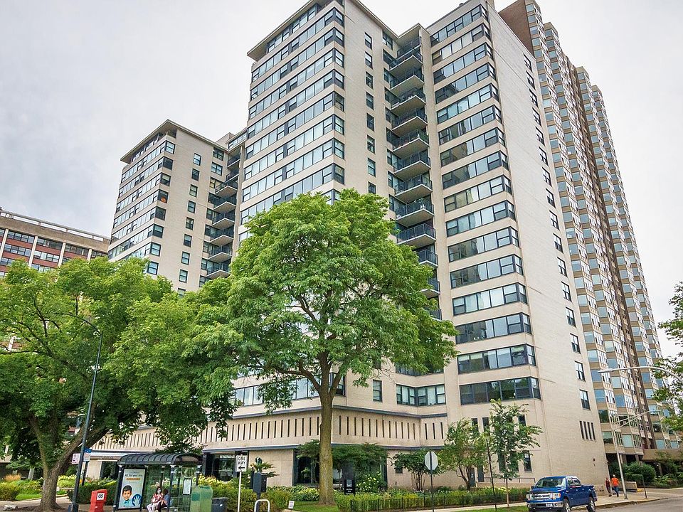 1st image of 3440 N Lake Shore Dr APT 19F