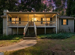 31 Powder Mill Dr, Dallas, GA 30157