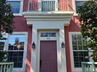 809 Lawrence Dr, San Luis Obispo, CA 93401
