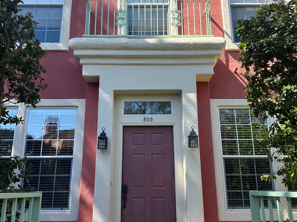 809 Lawrence Dr, San Luis Obispo, CA 93401