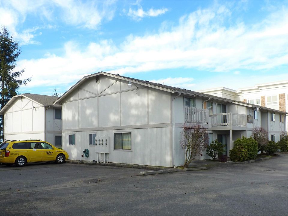 1st image of 3332 Bridgeport Way W #6