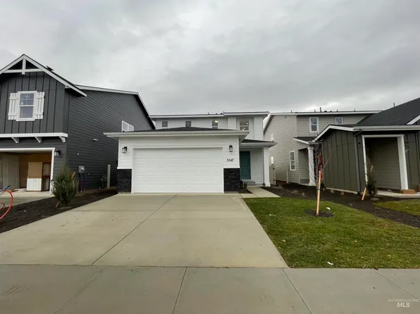 5547 W Aralia Dr, Meridian, ID 83646