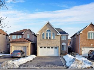 3976 Honey Locust Trl, Mississauga, ON L5N 7A5