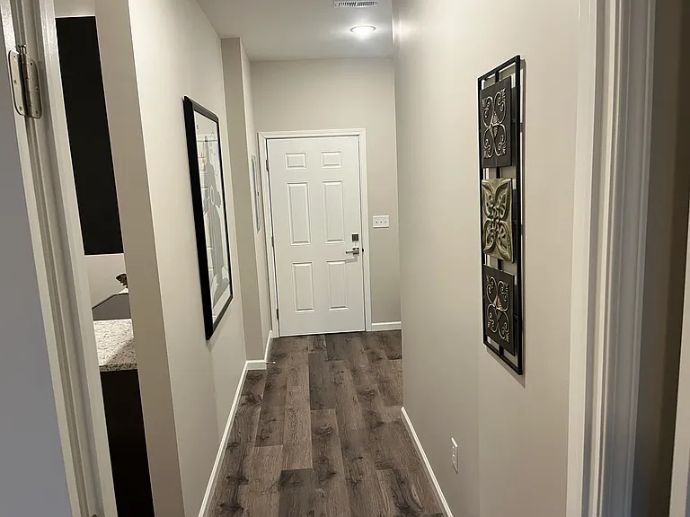 2104 Community Ln #3A — Photo 10