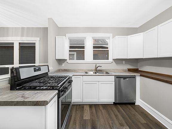 4th image of 1832 S 22nd Ave