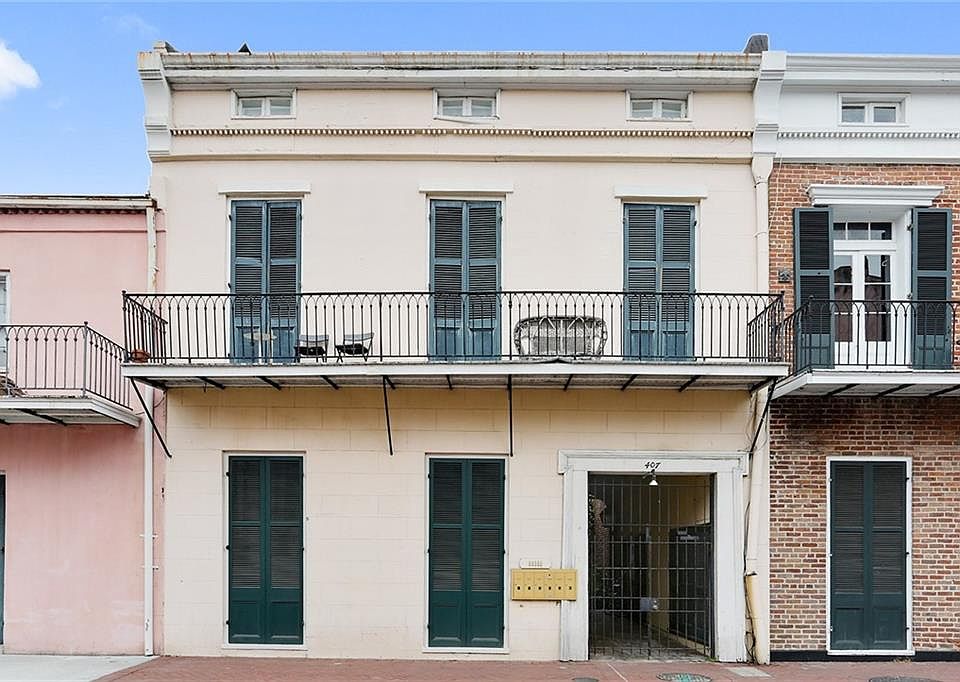 1st image of 407 Burgundy St APT 5