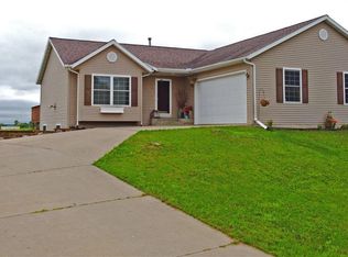 1420 Gavin Ct, Reedsburg, WI 53959