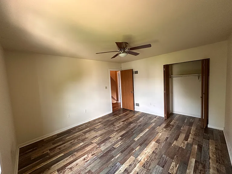 114 Millview Ct — Photo 13