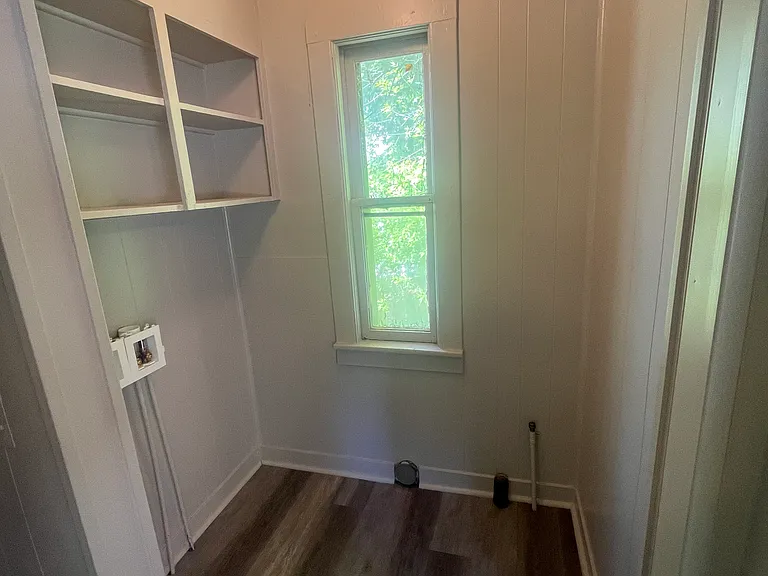 Laundry/Storage Nook