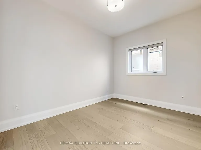 77 Frank Endean Rd — Photo 16