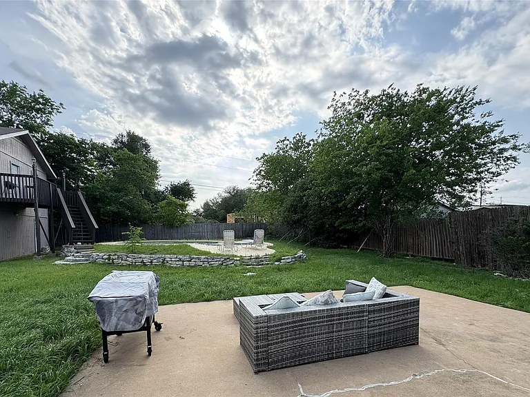 3520 Roanoke Dr — Photo 19