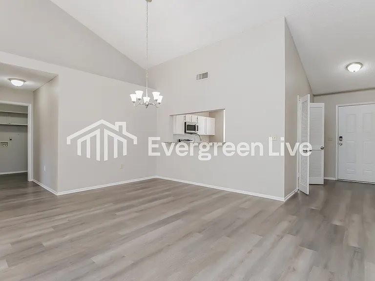 4822 E Grandview St — Photo 4