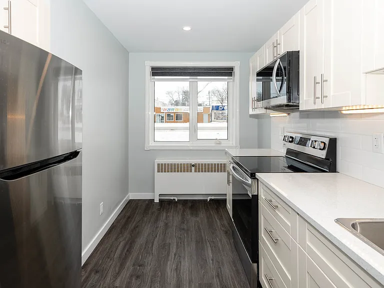 1800 Portage Ave #2 — Photo 4