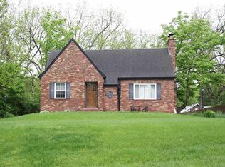 228 Julia Pl, Belleville, IL 62223