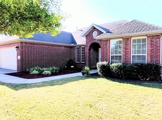 450 Torino Pl, Centerton, AR 72719