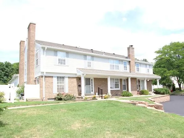 21348 Glen Haven Cir E #281, Northville, MI 48167