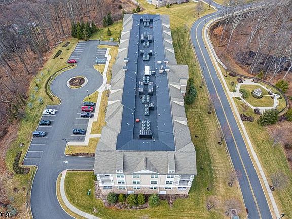 5th image of 4112 Hoover Ln #4112
