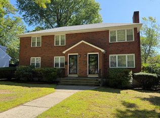 740-742 Vfw Pkwy, West Roxbury, MA 02132