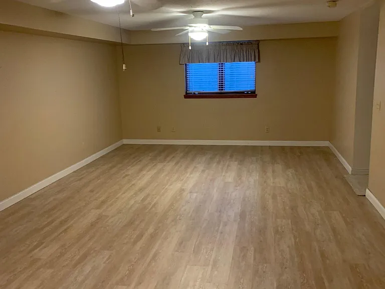 3610 S Kris Dr — Photo 8