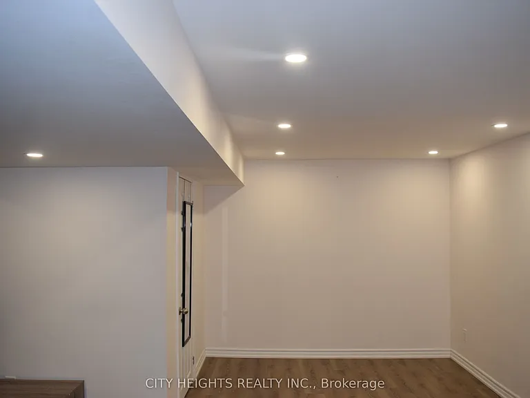 28 Fern Ave — Photo 29