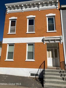 35 Albany Street, Albany, NY, 12204