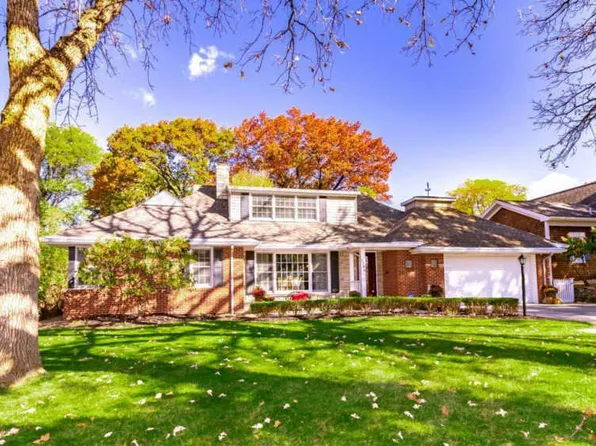 1796 Mississippi River Blvd S, Saint Paul, MN 55116
