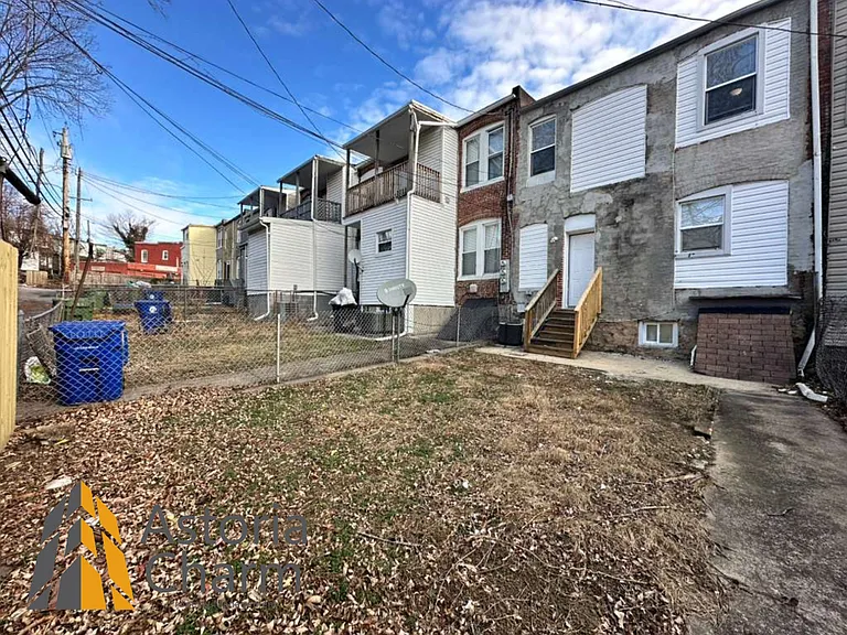 614 Linnard St — Photo 16