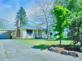 23 Oak Park Dr SW, Lakewood, WA